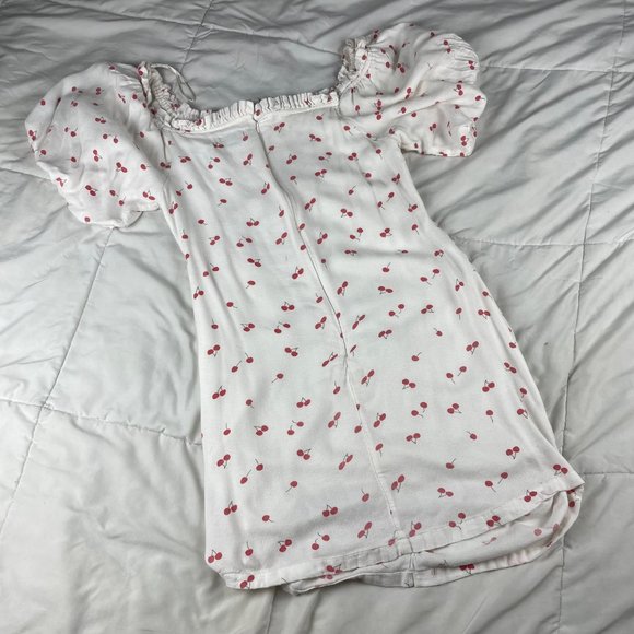Cherry Print Urban Outfitters Ruched Dress with Puff Sleeve Size 10 - Picture 4 of 5